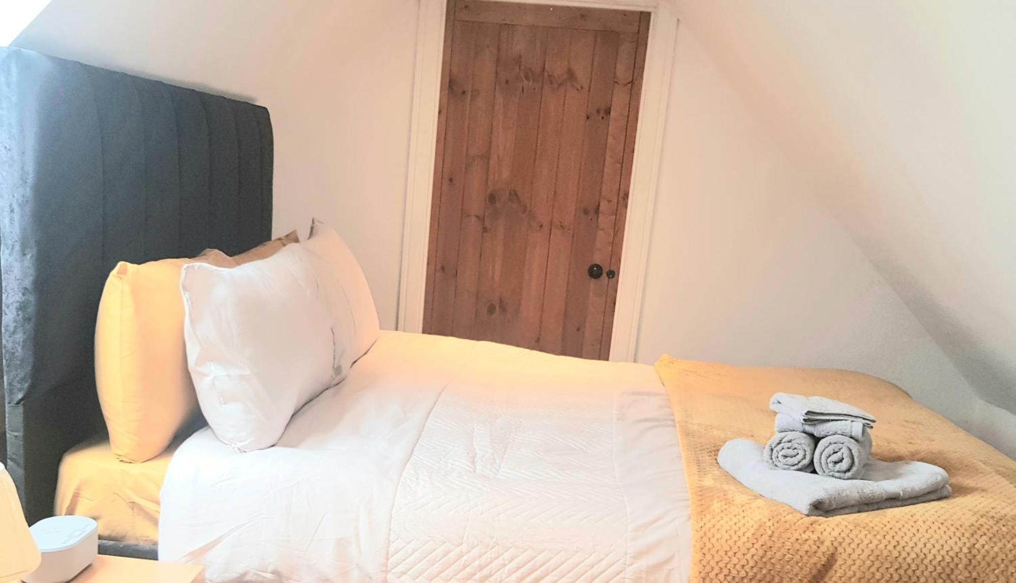 De-Vollard, Cornish Cottage, Lovely Village Saltash Bagian luar foto